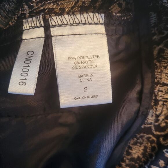 New York & Co 7th Avenue black/gold patterned trouser pants, size 2 inseam 32 in - Picture 6 of 6